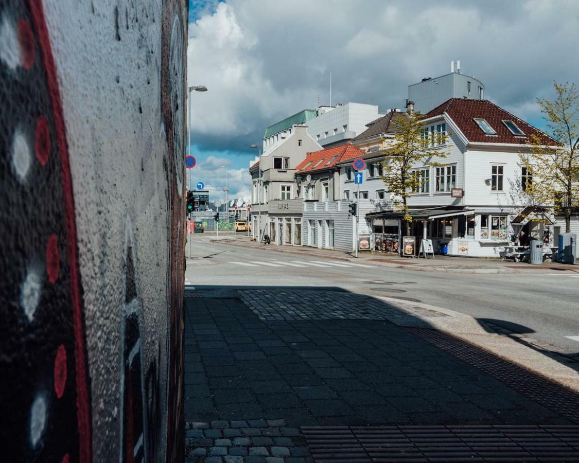 Amazing, Central House With Big Private Balcony Bergen Extérieur photo